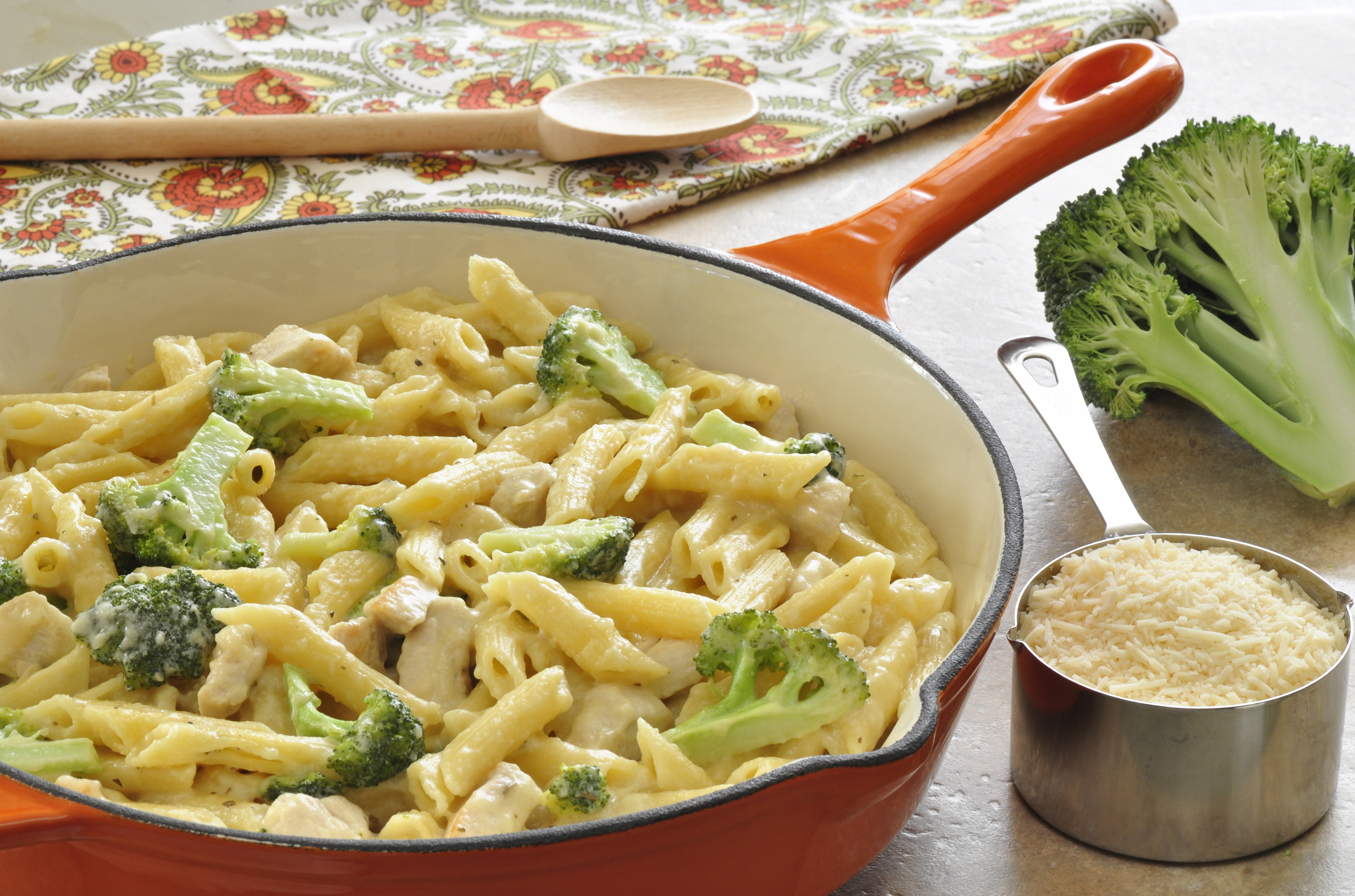 One pan chicken alfredo served on table 